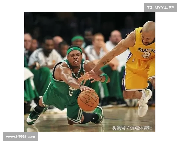 《热血NBA球迷专属回顾,感受每一场激情对决与经典时刻》 《热血NBA球迷专属回顾,感受每一场激情对决与经典时刻》
